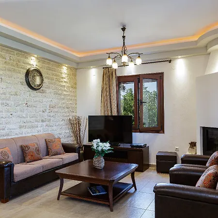 Nefeli Breeze Villa