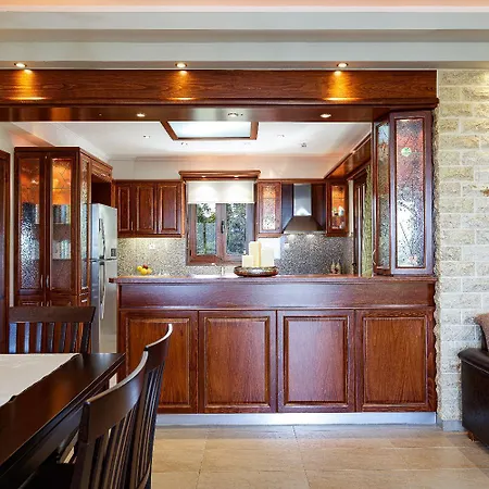 Nefeli Breeze Villa