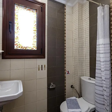 Nefeli Breeze Villa *